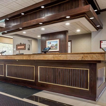 Clarion Hotel Conference Center On Lake Erie Dunkirk Εξωτερικό φωτογραφία