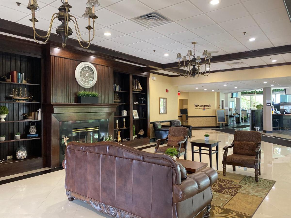 Clarion Hotel Conference Center On Lake Erie Dunkirk Εξωτερικό φωτογραφία