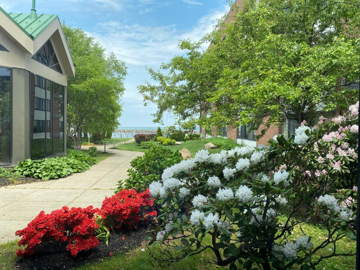 Clarion Hotel Conference Center On Lake Erie Dunkirk Εξωτερικό φωτογραφία