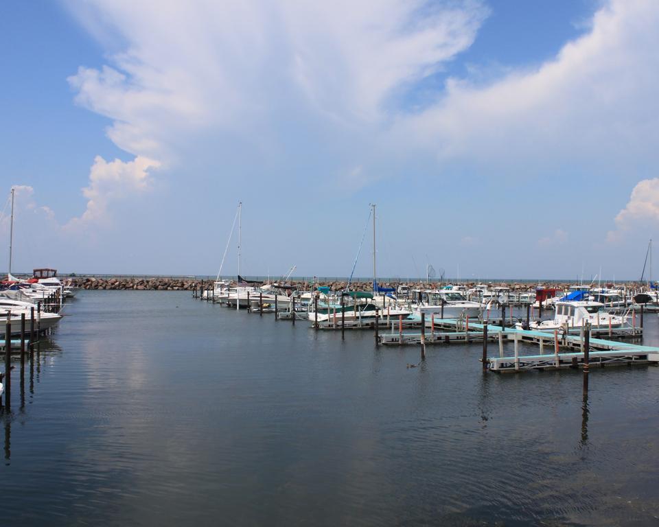 Clarion Hotel Conference Center On Lake Erie Dunkirk Εξωτερικό φωτογραφία