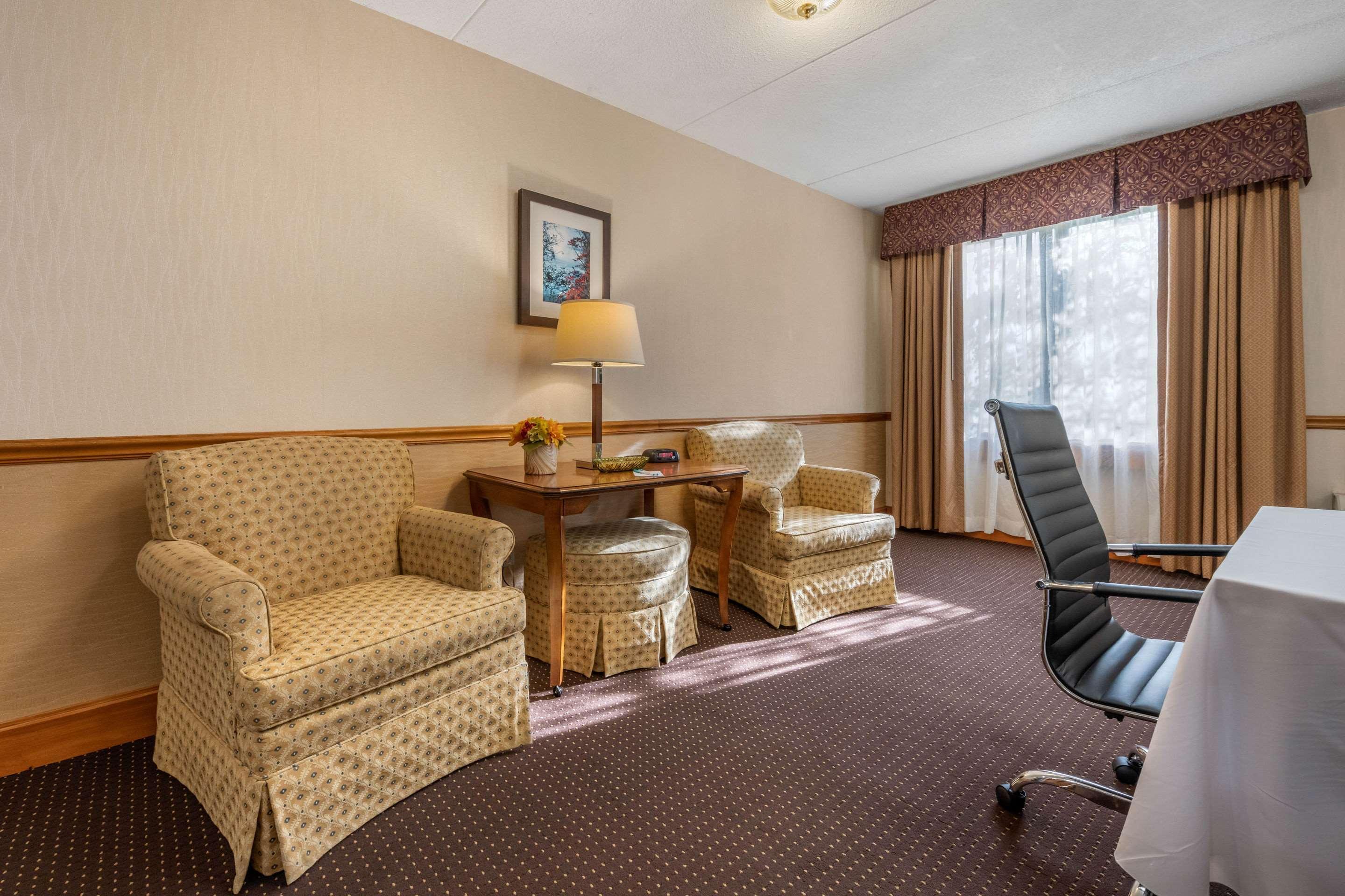 Clarion Hotel Conference Center On Lake Erie Dunkirk Εξωτερικό φωτογραφία