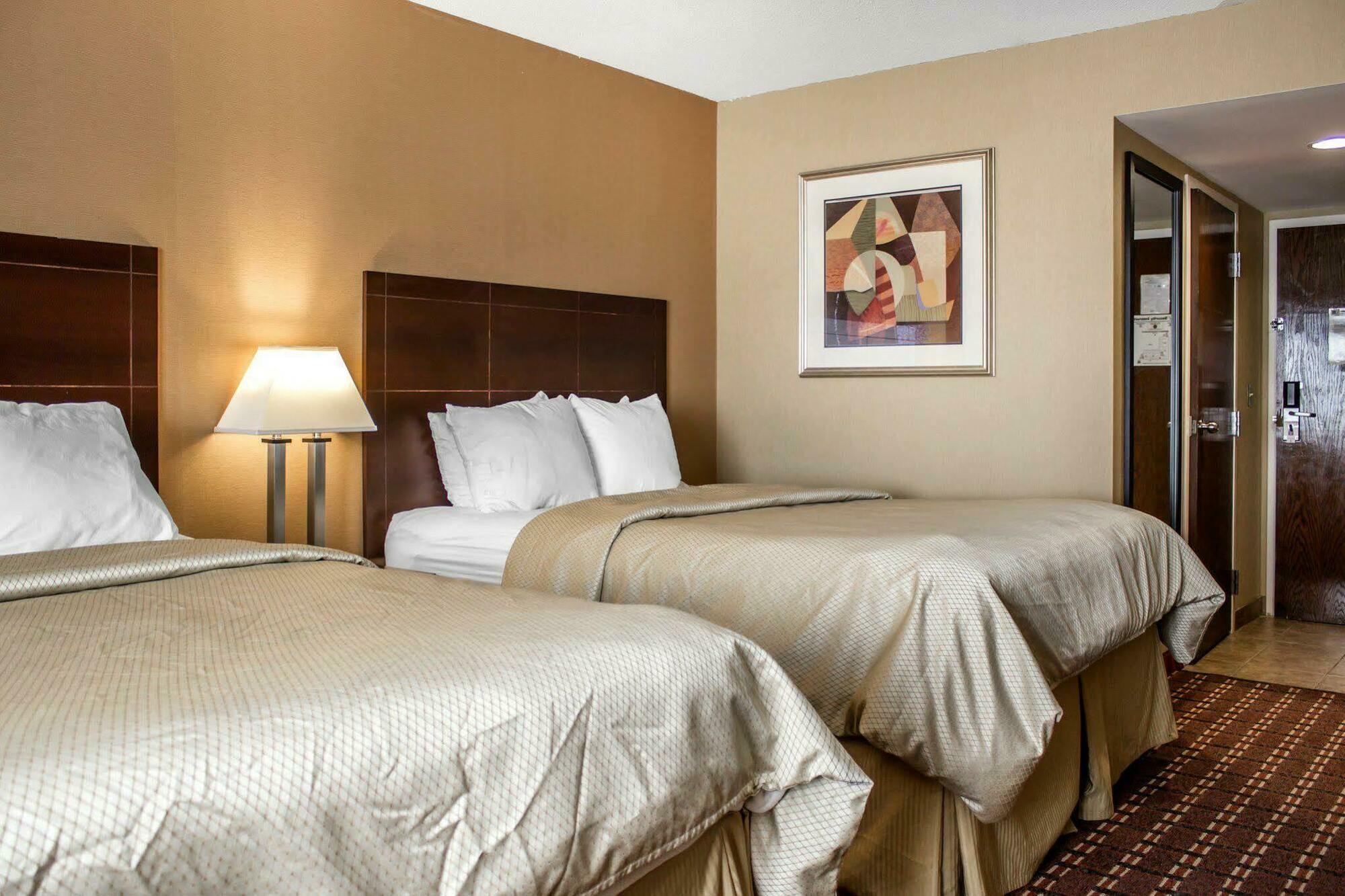 Clarion Hotel Conference Center On Lake Erie Dunkirk Εξωτερικό φωτογραφία